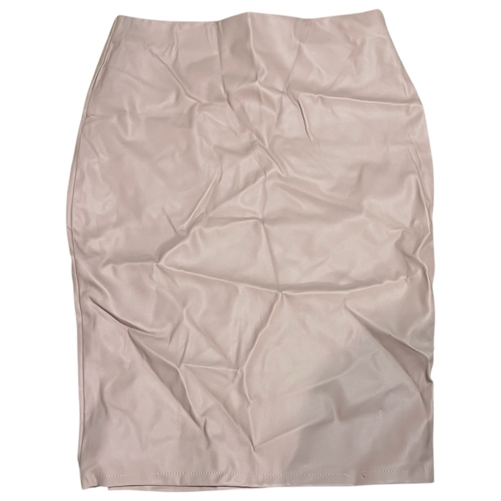 Faux leather bodycon skirt in baby pink